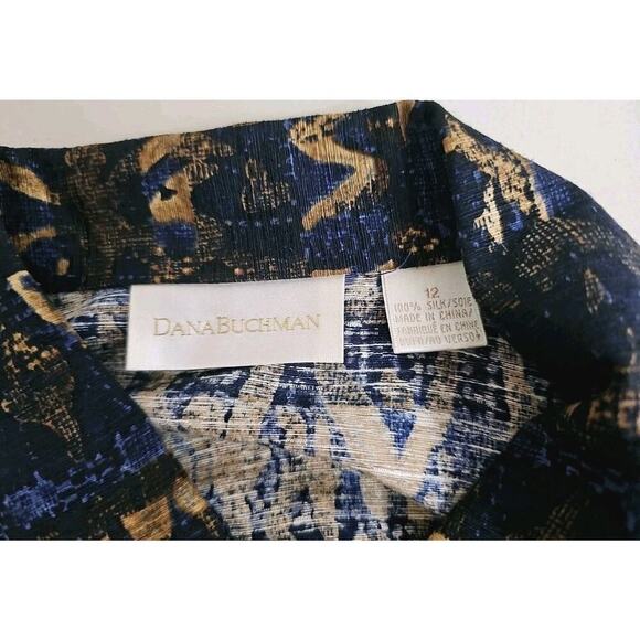 Dana Buchman ~Woman Size 12~ Black/Gold Blazer Top 100% Silk Unlined. - Picture 2 of 14